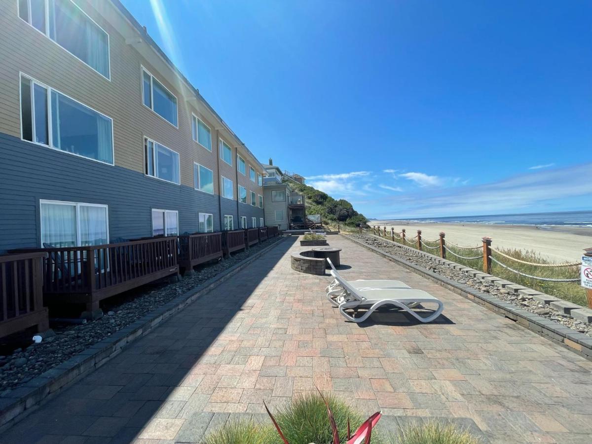 Sailor Jack Oceanfront Motel Lincoln City Exterior photo