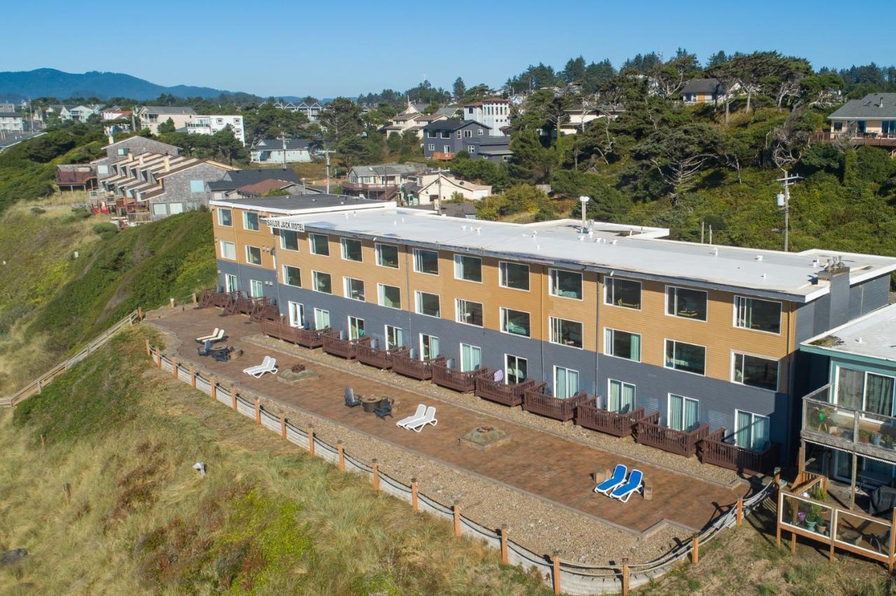 Sailor Jack Oceanfront Motel Lincoln City Exterior photo