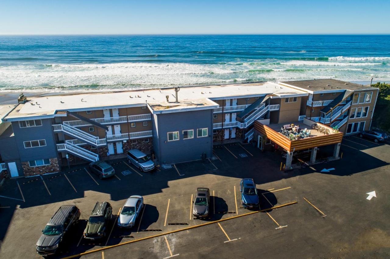 Sailor Jack Oceanfront Motel Lincoln City Exterior photo