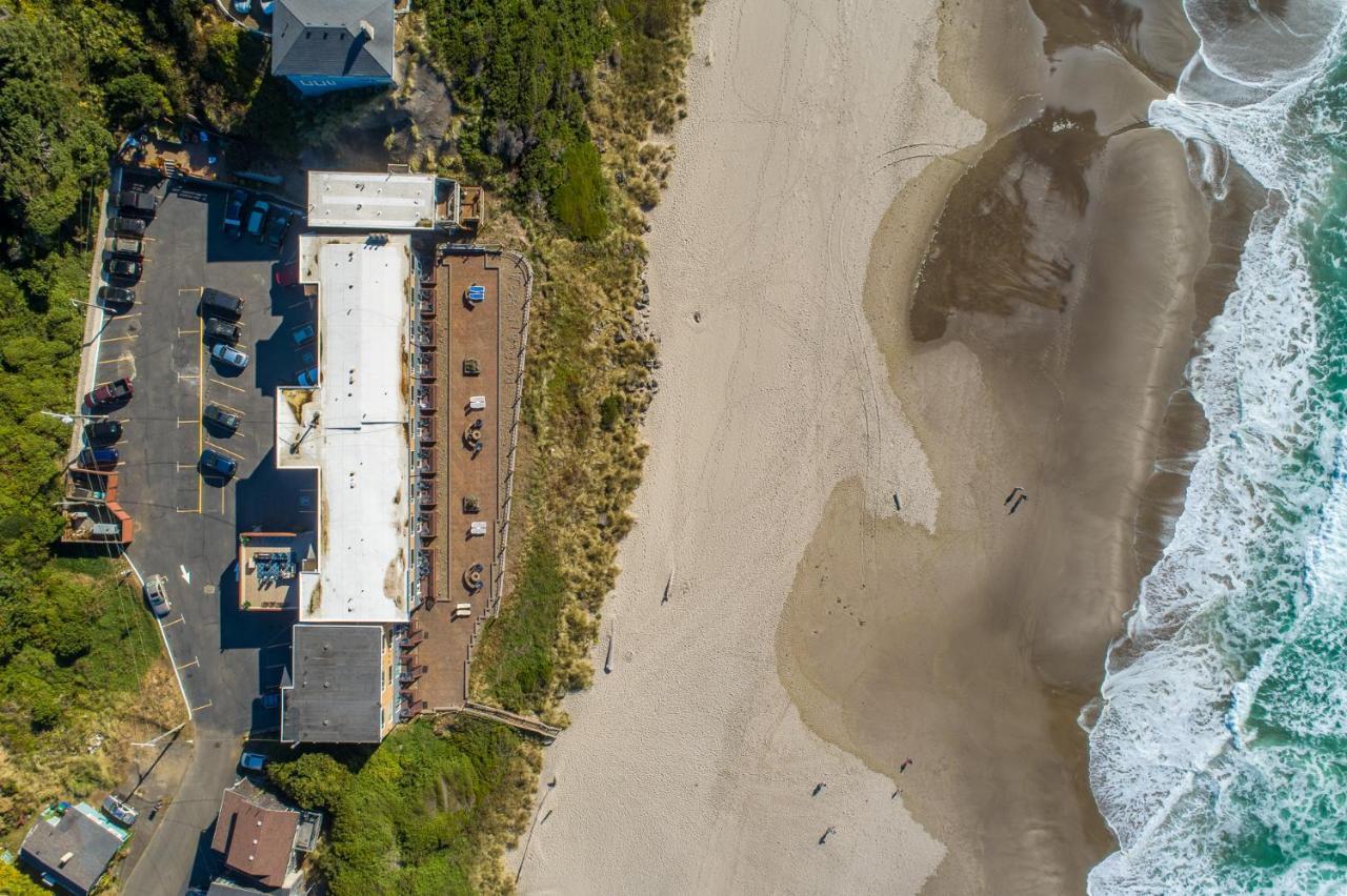 Sailor Jack Oceanfront Motel Lincoln City Exterior photo